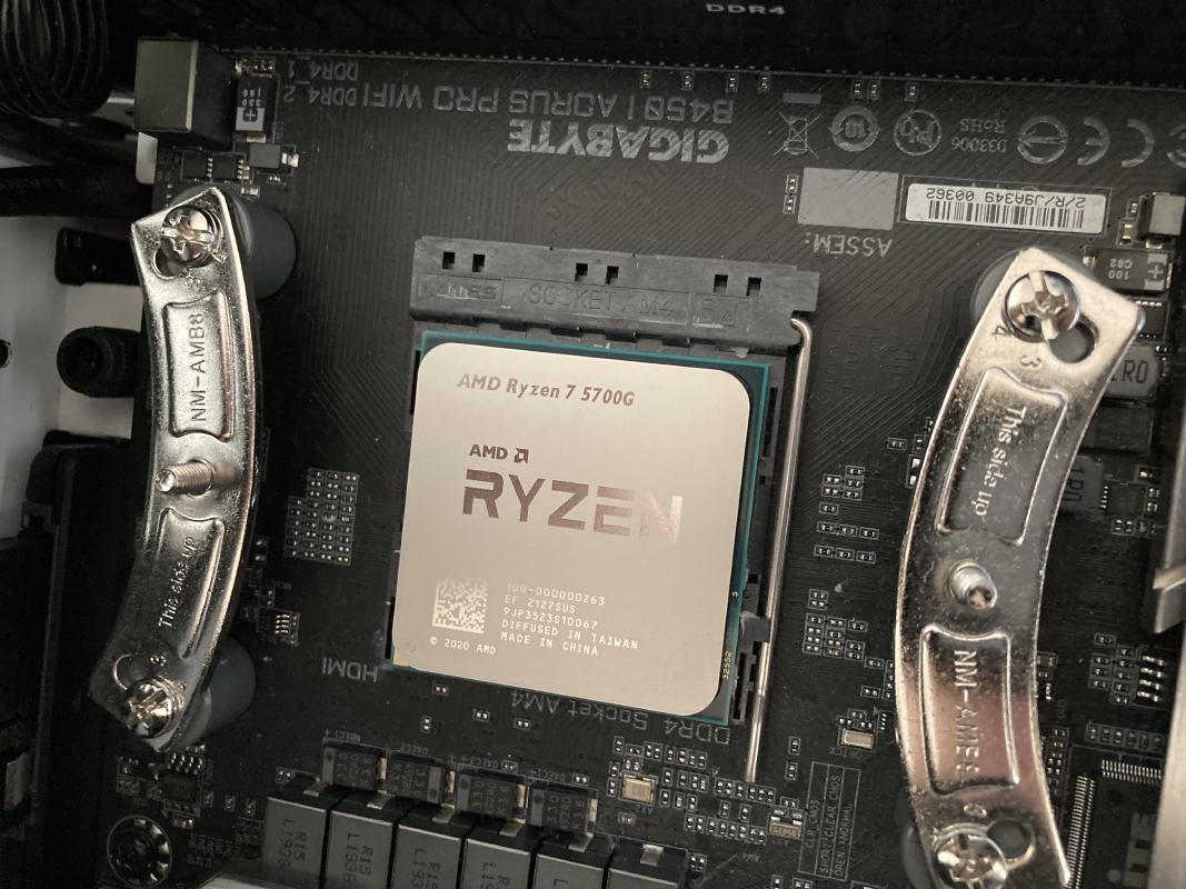 There's something very satisfying and beautiful about computer hardware. Just look at it!